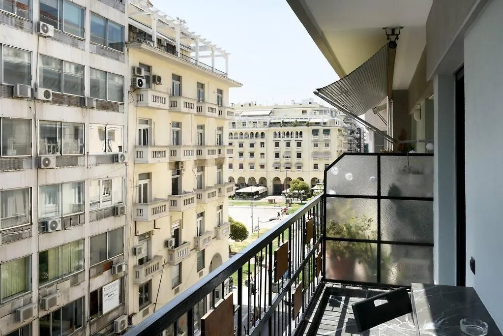 Luxury Apt A At Mitropoleos-Aristotelous Square Thessaloniki Greece